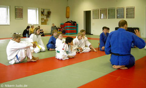 041204_TechTrain02.jpg